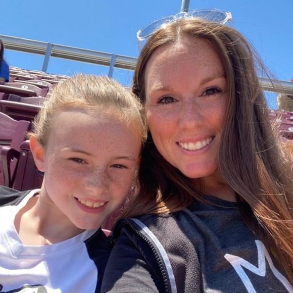 Meet your Posher, Catey - Picture 1 of 1